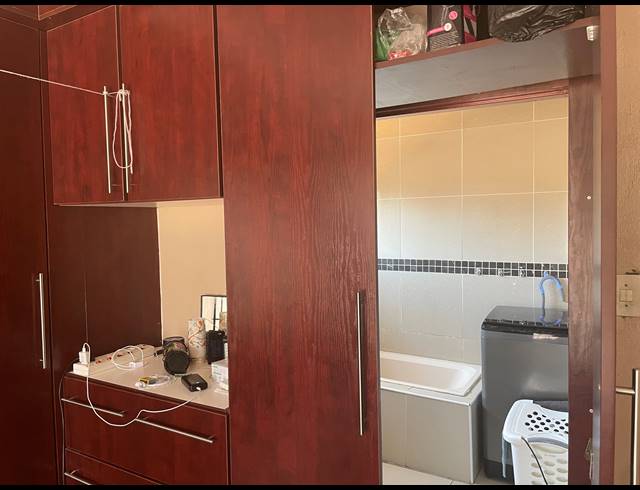 3 BEDROOM FREESTANDING FOR SALE IN GA-RANKUWA UNIT 16